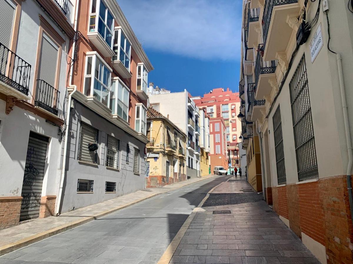 Homely Malaga Refino Bajo G6 Y F6 المظهر الخارجي الصورة