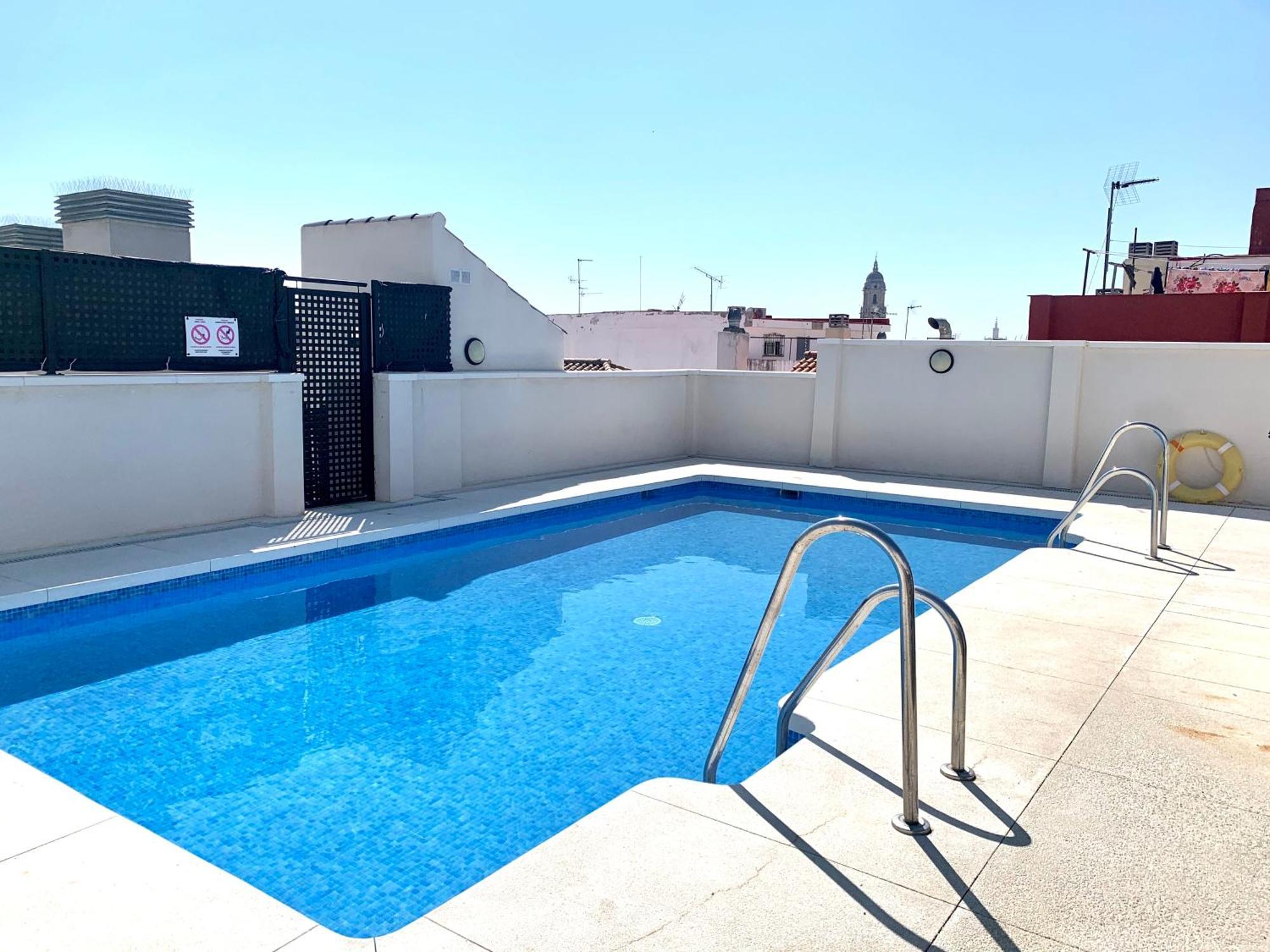 Homely Malaga Refino Bajo G6 Y F6 المظهر الخارجي الصورة
